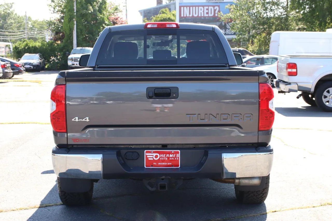 2018 Toyota Tundra Double Cab SR5 Pickup 4D 6 1/2 ft in gray — photo 7 of 31
