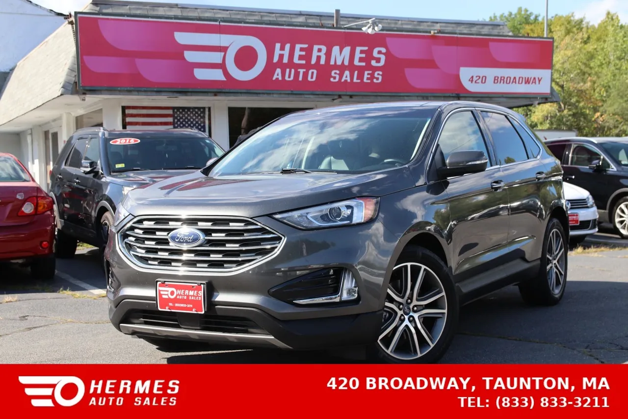 2019 Ford Edge Titanium Sport Utility 4D in gray — photo 1 of 34