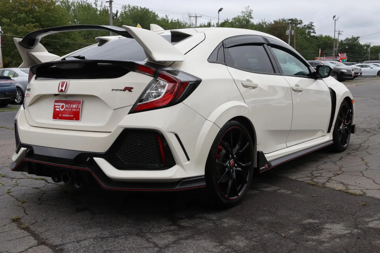 2019 Honda Civic Type R Touring Hatchback Sedan 4D in white — photo 5 of 27