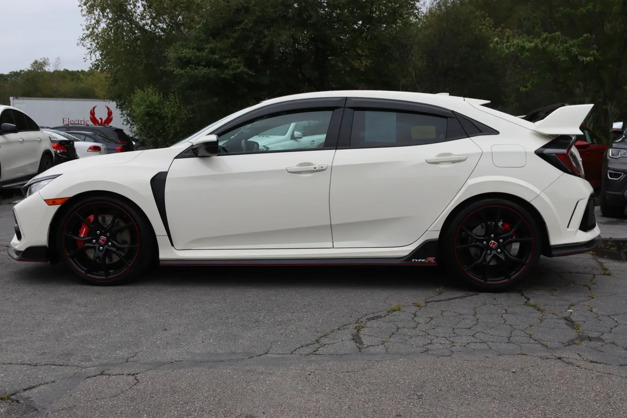 2019 Honda Civic Type R Touring Hatchback Sedan 4D in white — photo 8 of 27