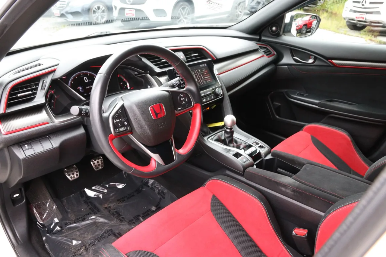 2019 Honda Civic Type R Touring Hatchback Sedan 4D in white — photo 14 of 27