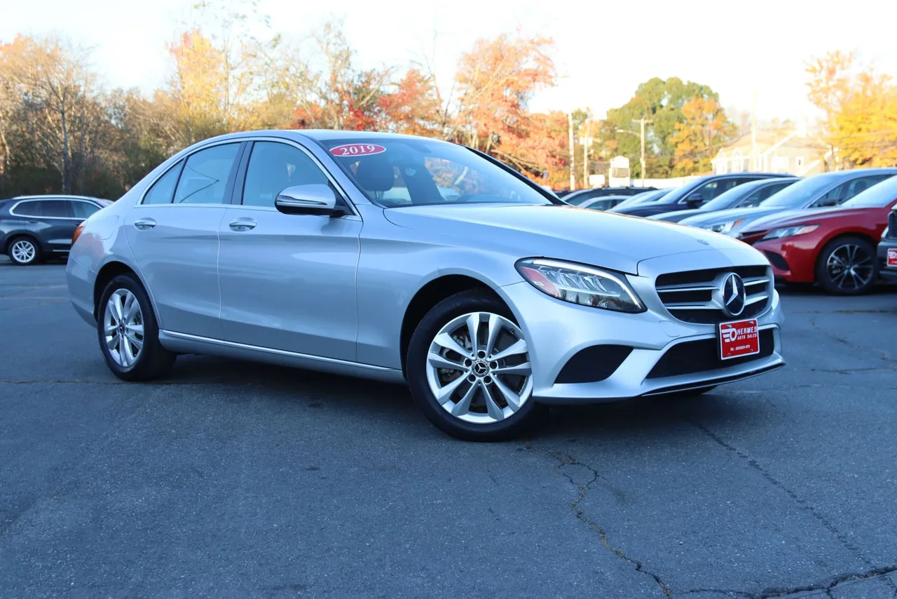 2019 Mercedes-Benz C-Class C 300 4MATIC Sedan 4D in silver — photo 3 of 45