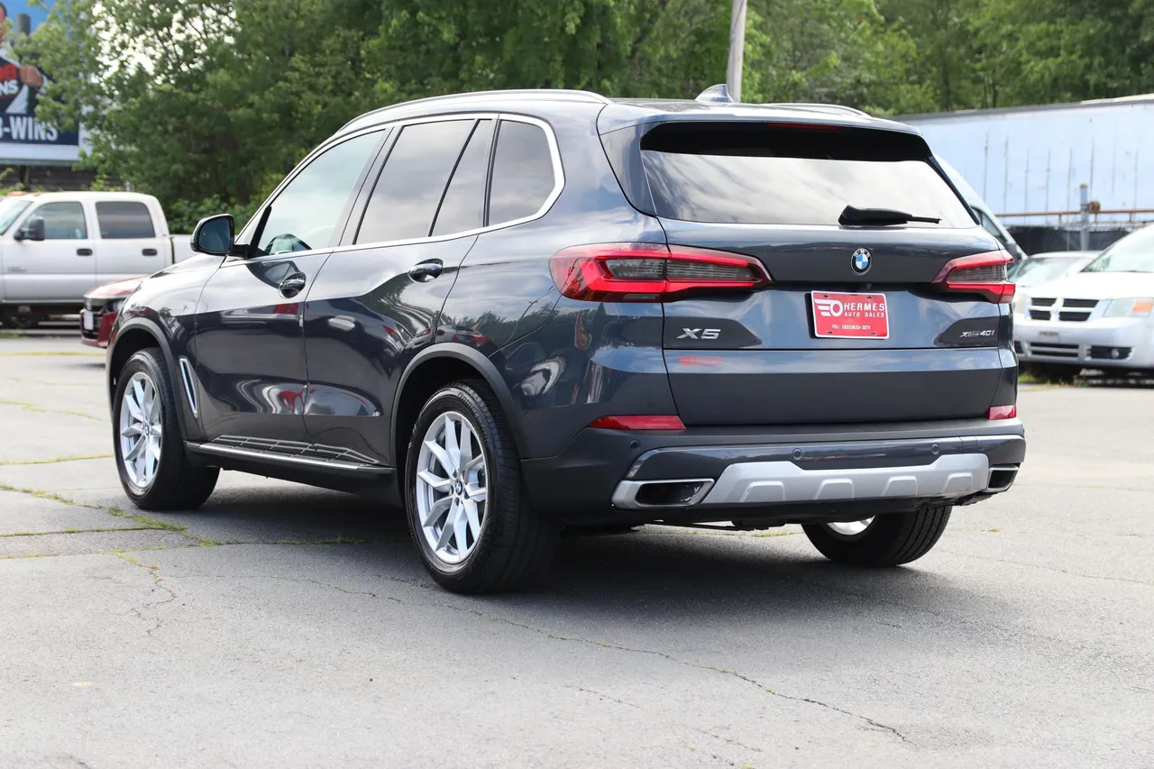 2020 BMW X5 xDrive40i Sport Utility 4D in gray — photo 3 of 31