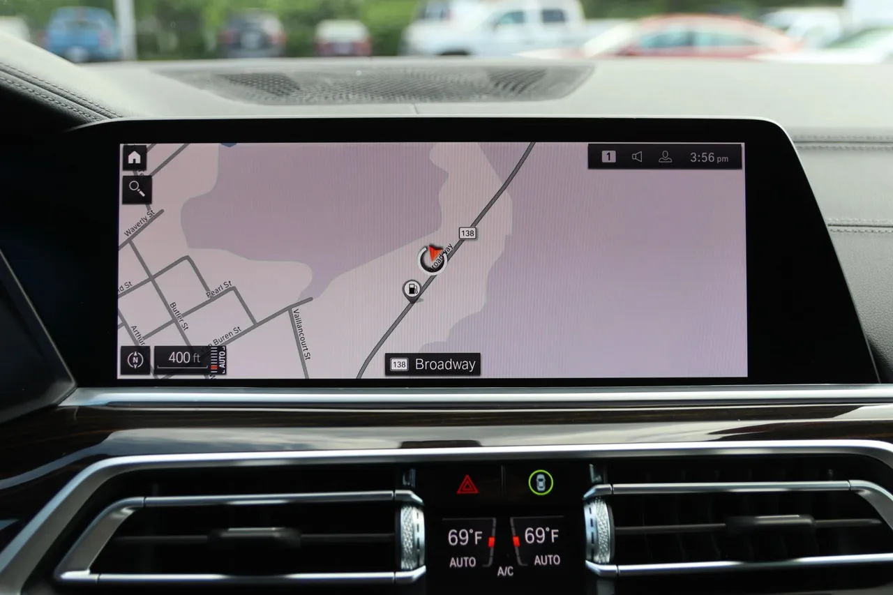 2020 BMW X5 xDrive40i Sport Utility 4D in gray — photo 24 of 31