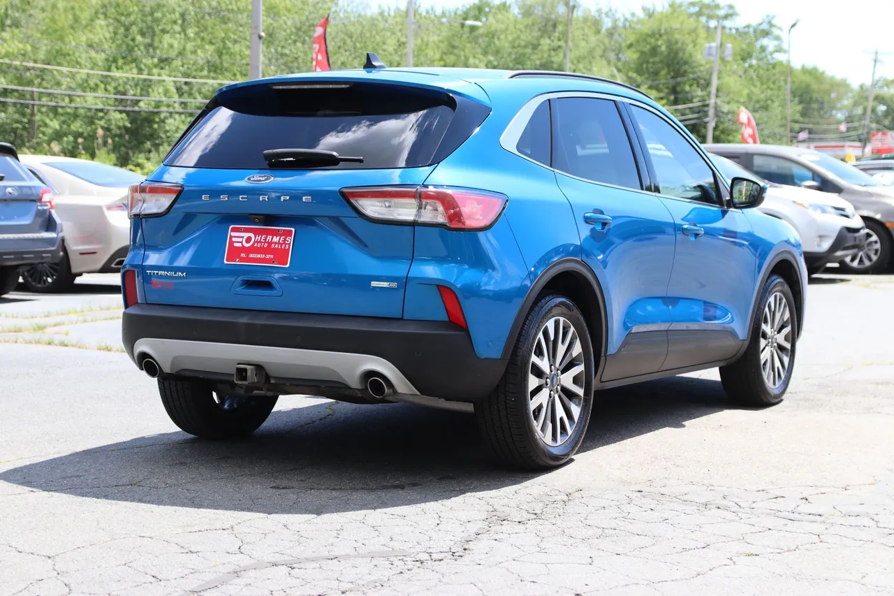 2020 Ford Escape Titanium Sport Utility 4D in blue — photo 6 of 31