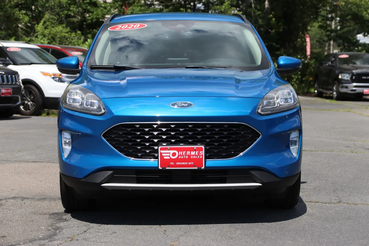 2020 Ford Escape Titanium Sport Utility 4D in blue — photo 8 of 31