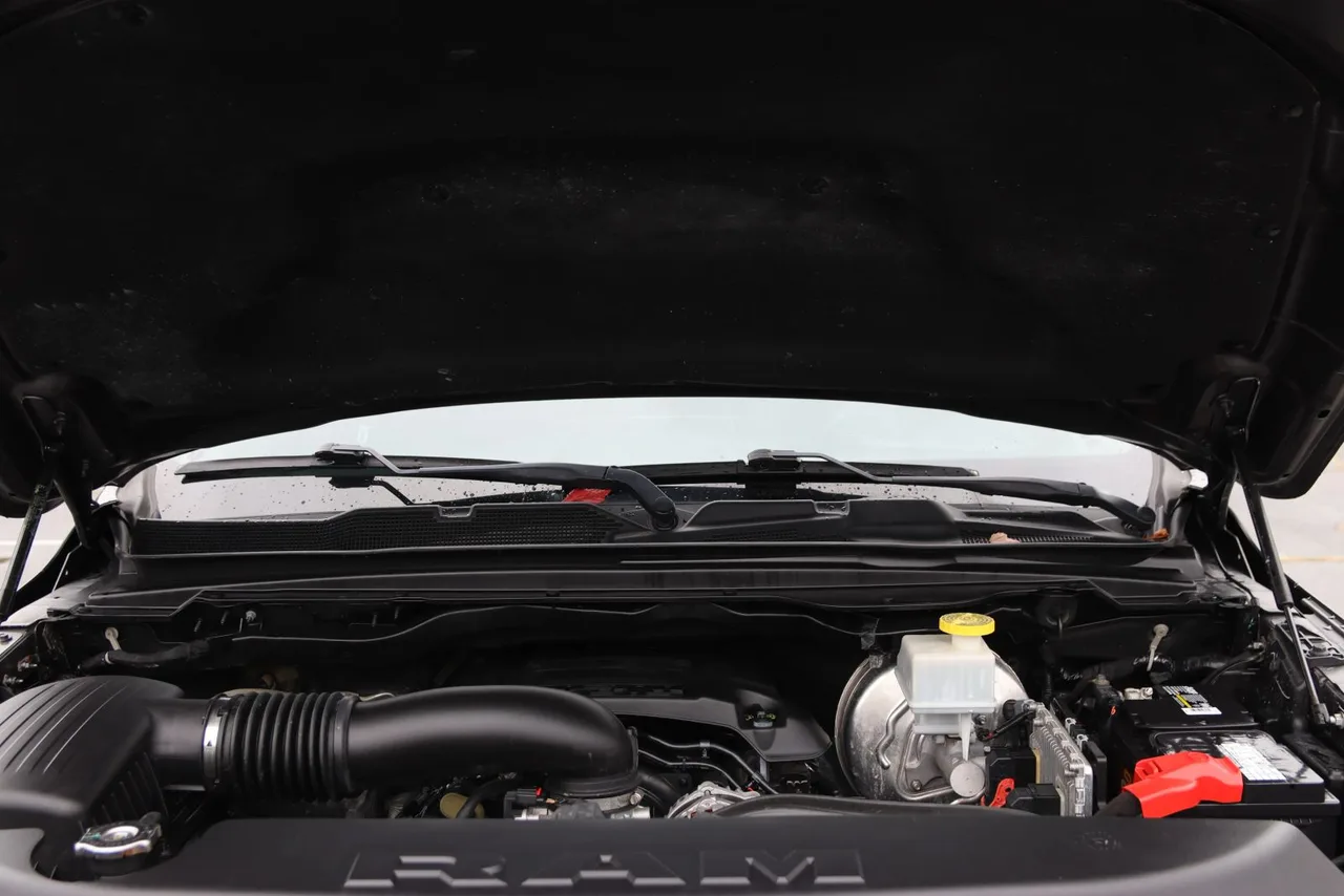 2020 Ram 1500 Crew Cab Limited Pickup 4D 5 1/2 ft in gray — photo 10 of 58
