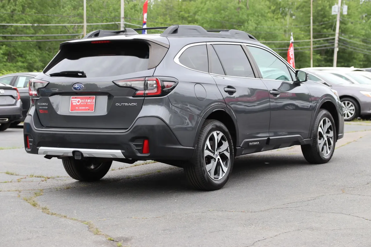 2020 Subaru Outback Limited Wagon 4D in gray — photo 5 of 33