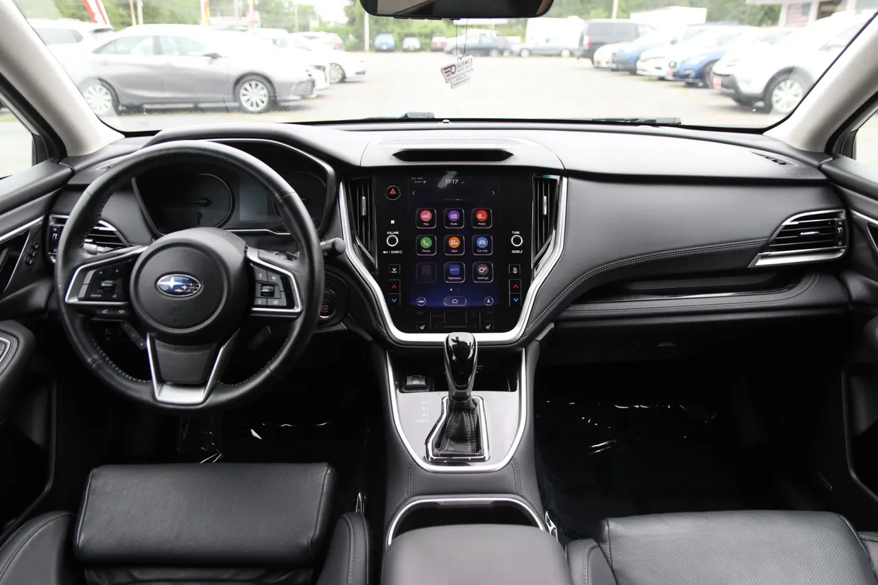 2020 Subaru Outback Limited Wagon 4D in gray — photo 20 of 33