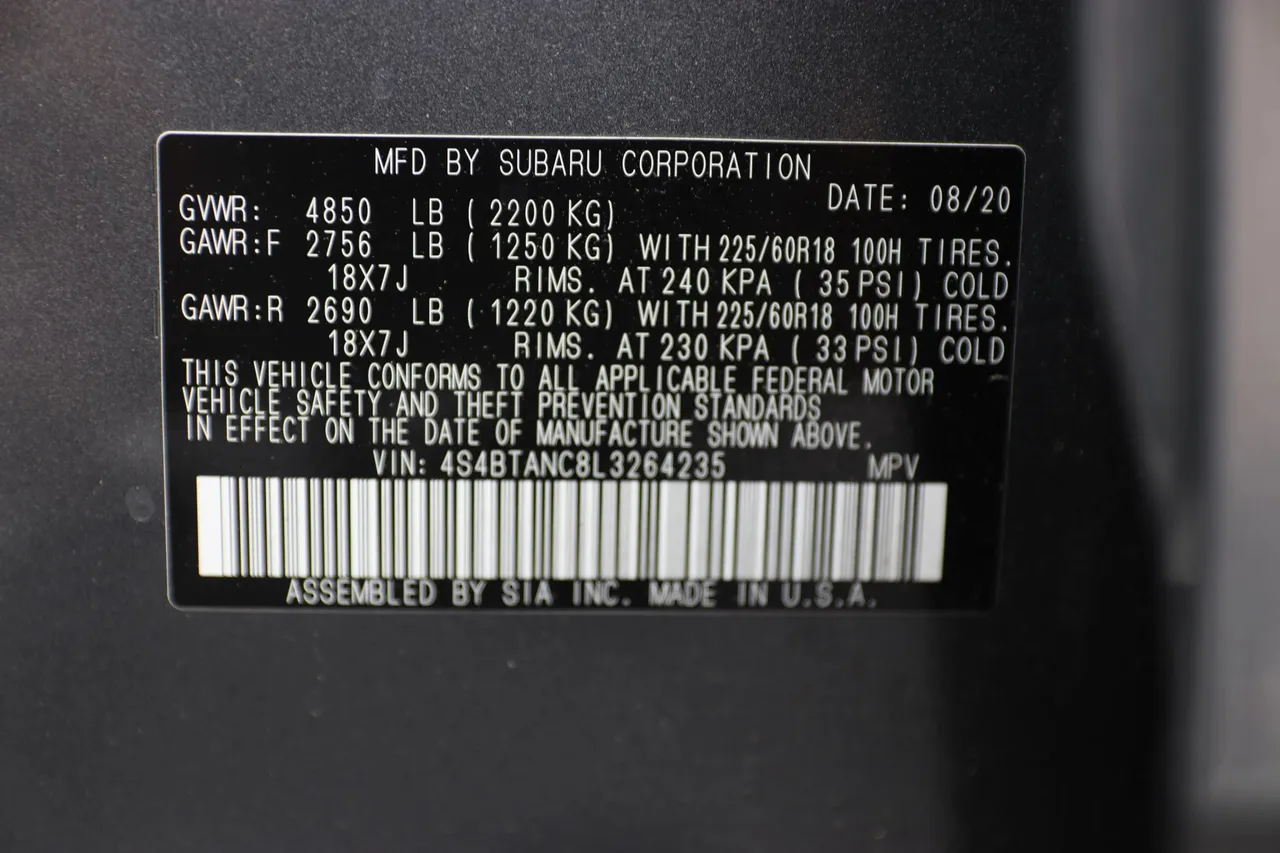 2020 Subaru Outback Limited Wagon 4D in gray — photo 33 of 33