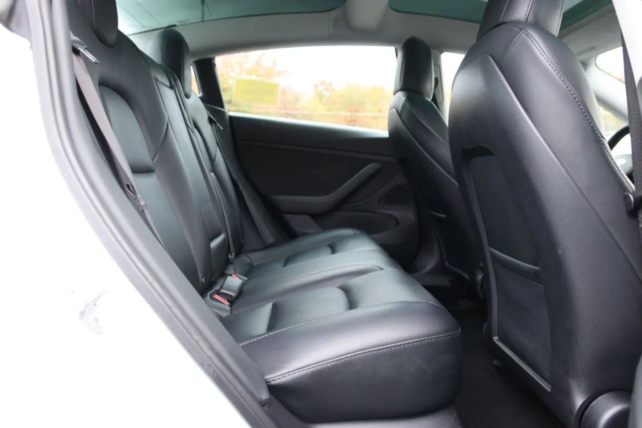 2020 Tesla Model 3 Long Range Sedan 4D in white — photo 23 of 33