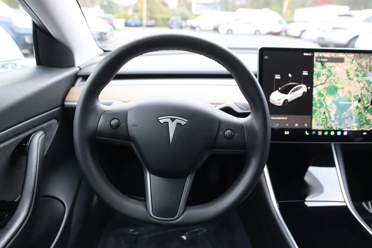 2020 Tesla Model 3 Long Range Sedan 4D in white — photo 31 of 33