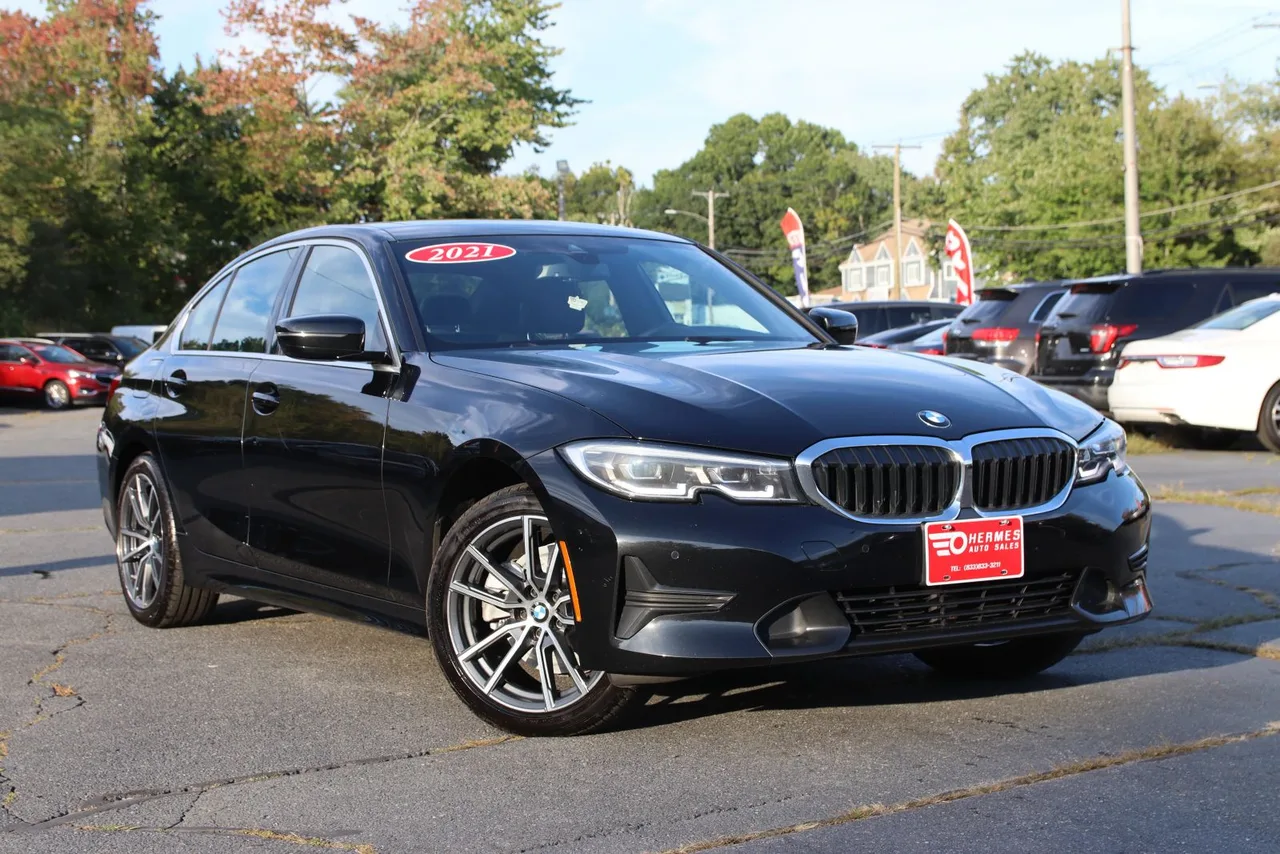 2021 BMW 3 Series 330i xDrive Sedan 4D in black — photo 3 of 43