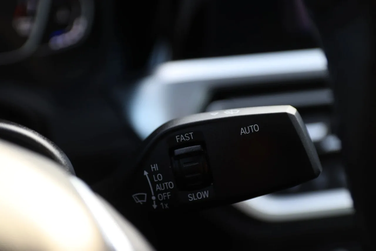 2021 BMW 3 Series 330i xDrive Sedan 4D in black — photo 38 of 43