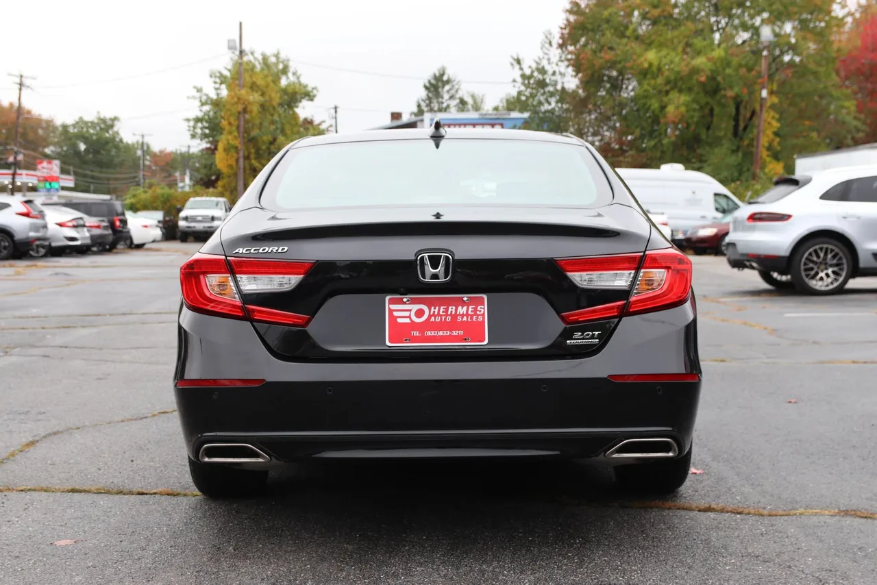 2021 Honda Accord Touring Sedan 4D in black — photo 6 of 41