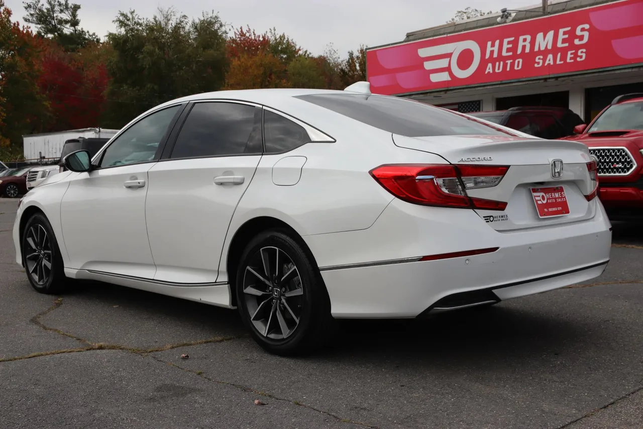 2021 Honda Accord EX-L Sedan 4D in white — photo 7 of 40