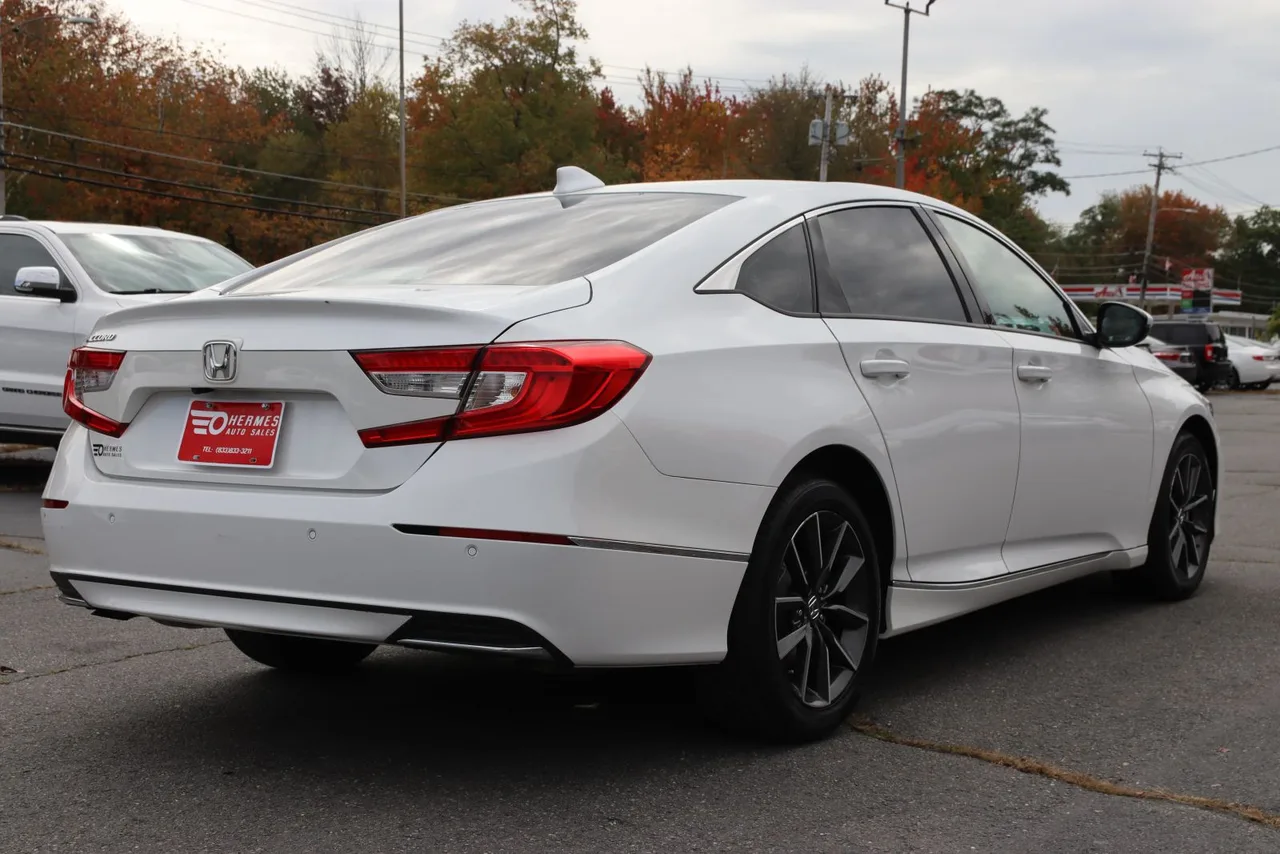2021 Honda Accord EX-L Sedan 4D in white — photo 8 of 40