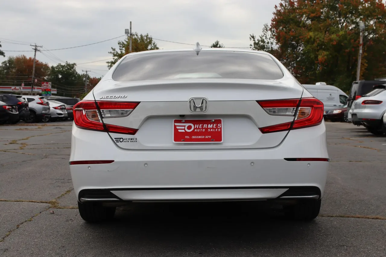 2021 Honda Accord EX-L Sedan 4D in white — photo 9 of 40