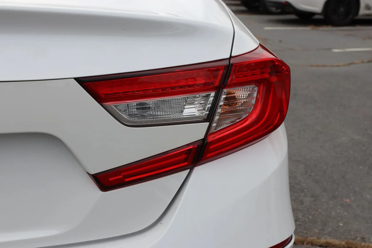 2021 Honda Accord EX-L Sedan 4D in white — photo 10 of 40