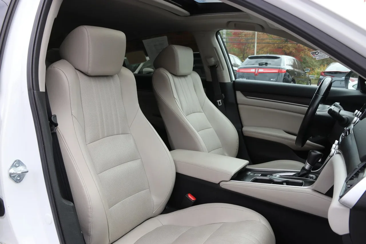 2021 Honda Accord EX-L Sedan 4D in white — photo 28 of 40