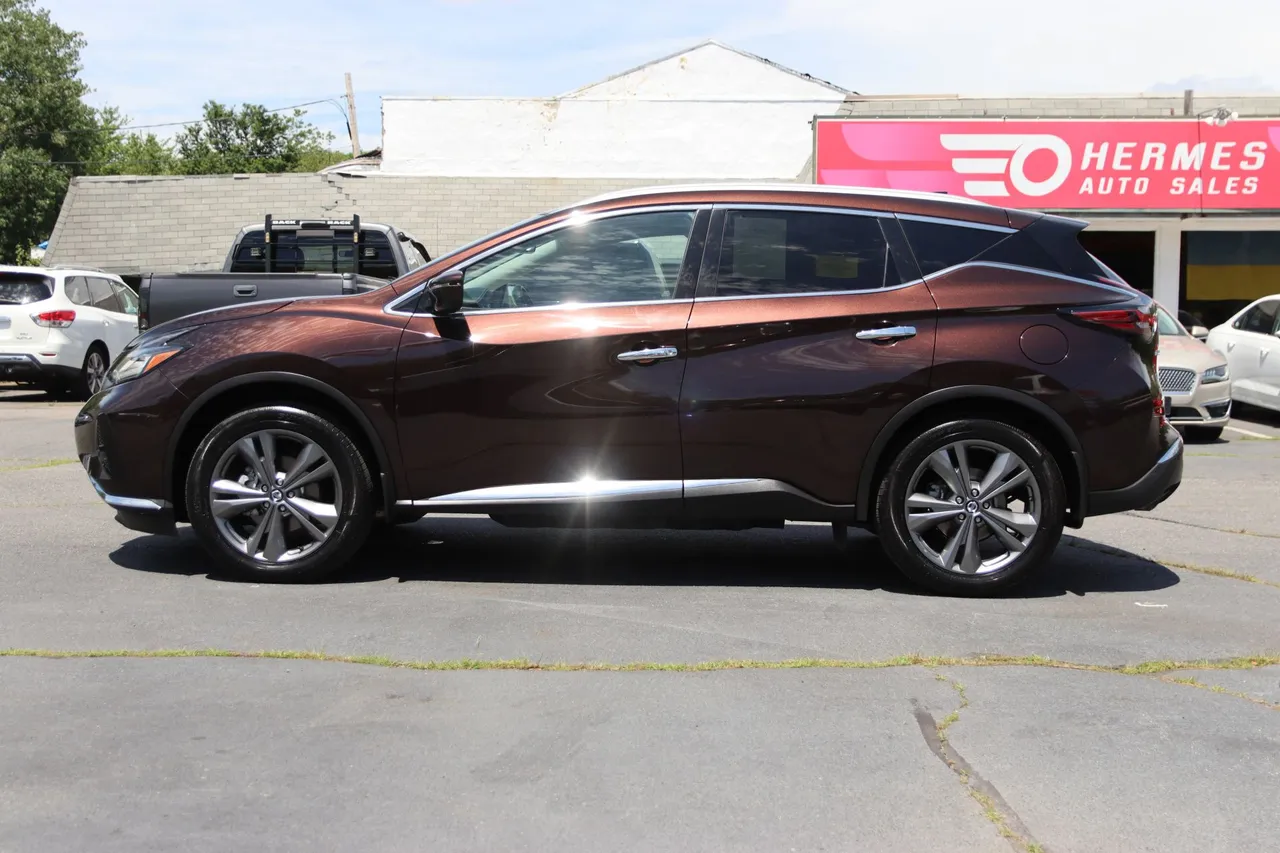 2021 Nissan Murano Platinum Sport Utility 4D in brown — photo 2 of 32