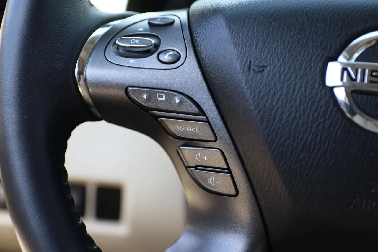 2021 Nissan Murano Platinum Sport Utility 4D in brown — photo 20 of 32