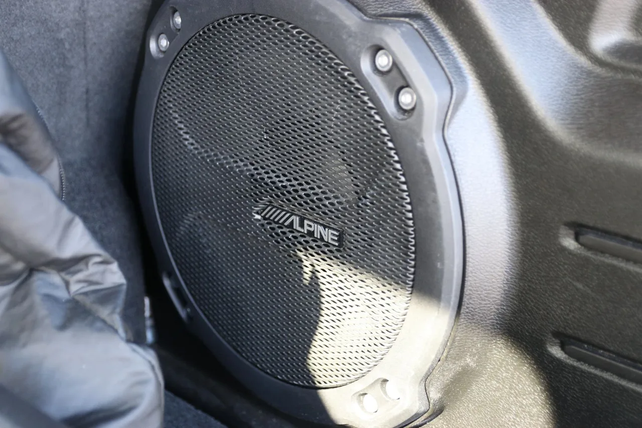2022 Jeep Wrangler Unlimited 4xe Sahara 4xe Sport Utility 4D in white — photo 12 of 35