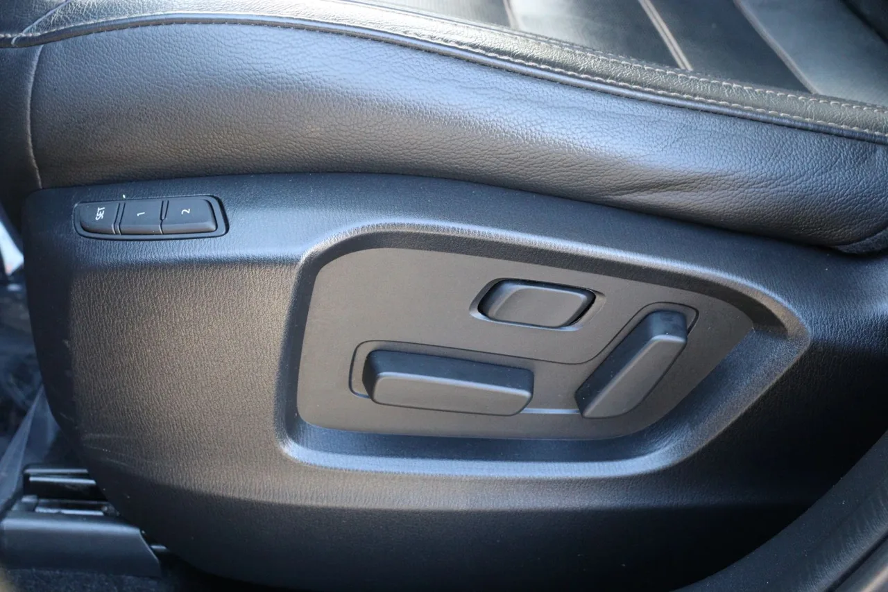 2022 Mazda CX-5 2.5 S Premium Plus Sport Utility 4D in gray — photo 14 of 37
