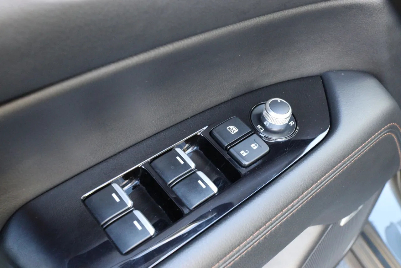 2022 Mazda CX-5 2.5 S Premium Plus Sport Utility 4D in gray — photo 17 of 37