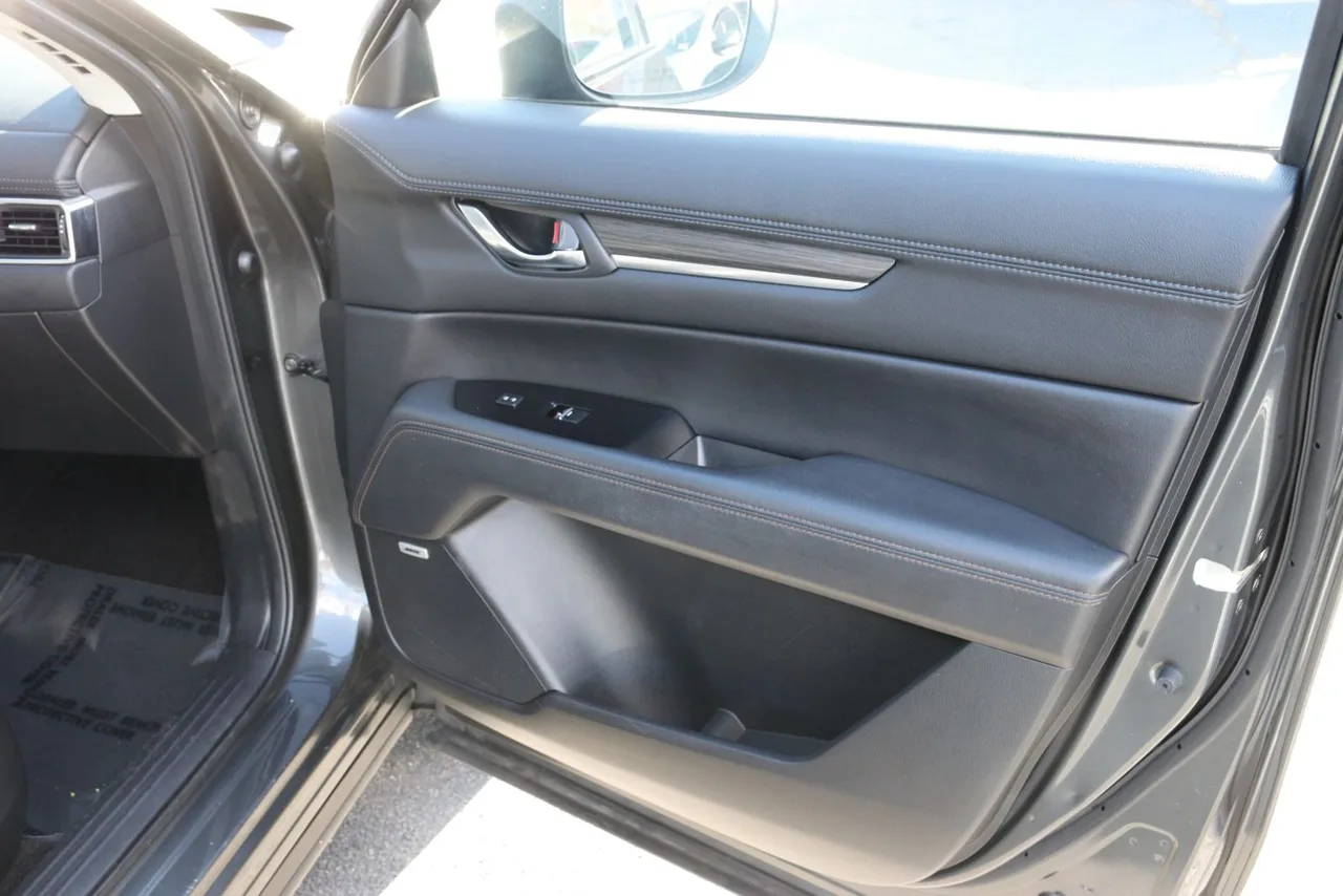 2022 Mazda CX-5 2.5 S Premium Plus Sport Utility 4D in gray — photo 25 of 37