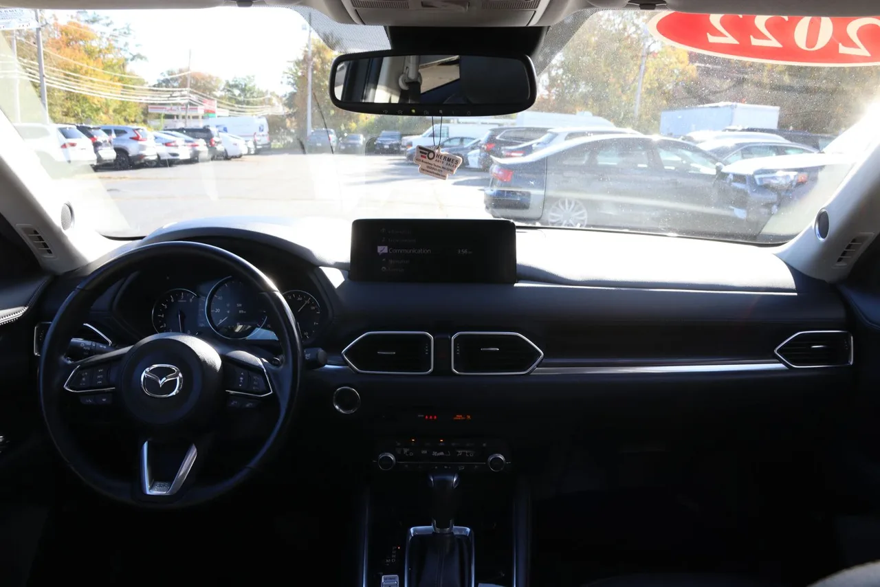 2022 Mazda CX-5 2.5 S Premium Plus Sport Utility 4D in gray — photo 28 of 37
