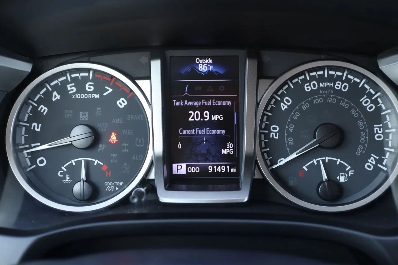 2022 Toyota Tacoma Double Cab SR5 Pickup 4D 5 ft in gray — photo 20 of 30