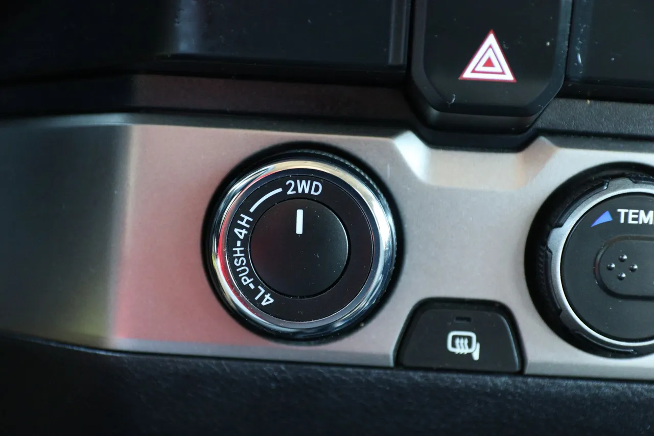2022 Toyota Tacoma Double Cab SR5 Pickup 4D 5 ft in gray — photo 23 of 30