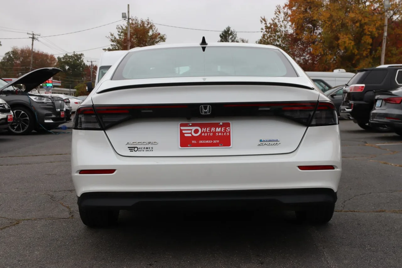 2023 Honda Accord Hybrid Sport Sedan 4D in white — photo 9 of 36