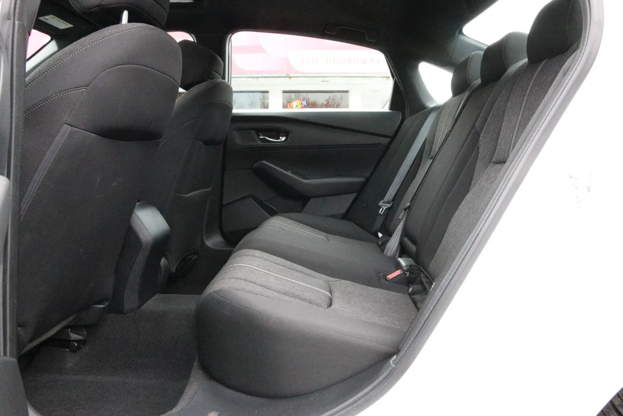2023 Honda Accord Hybrid Sport Sedan 4D in white — photo 18 of 36