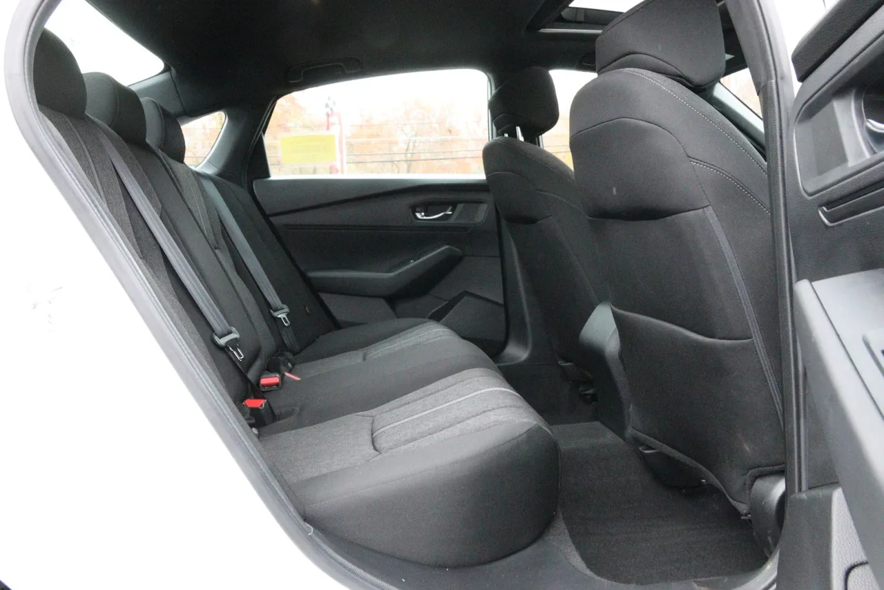 2023 Honda Accord Hybrid Sport Sedan 4D in white — photo 21 of 36